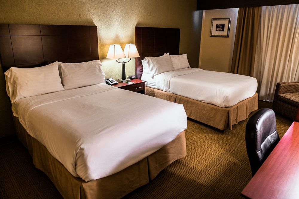 Holiday Inn South Plainfield-Piscataway By Ihg Zewnętrze zdjęcie